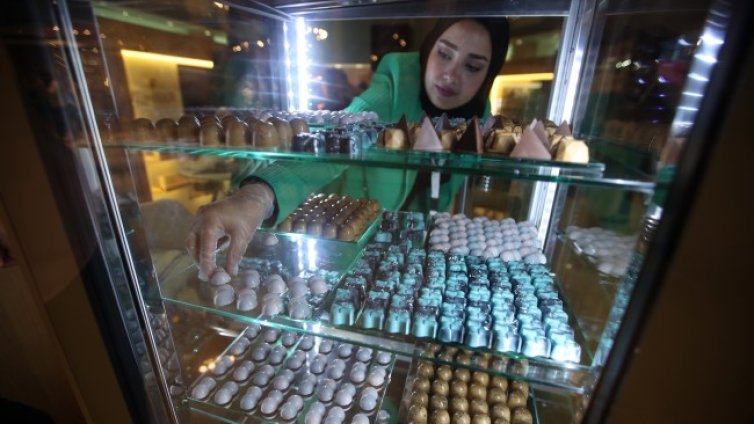 Най-сладката работа, че и плащат $100 хиляди годишно