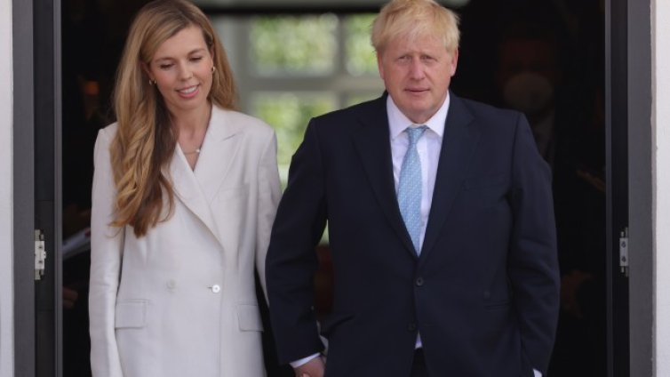 Борис Джонсън и Кари отпразнуваха сватбата си в имота на милиардер