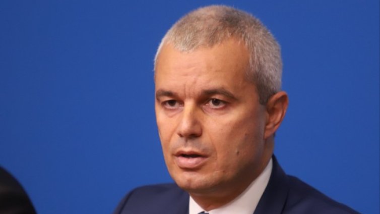 Лидерът на &bdquo;Възраждане&ldquo; призова за бойкот на носенето на маски