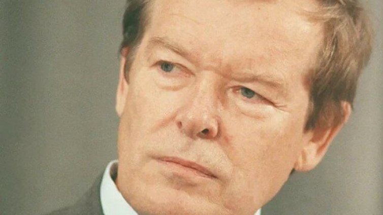 Почина Вадим Бакатин, последният председател на КГБ 