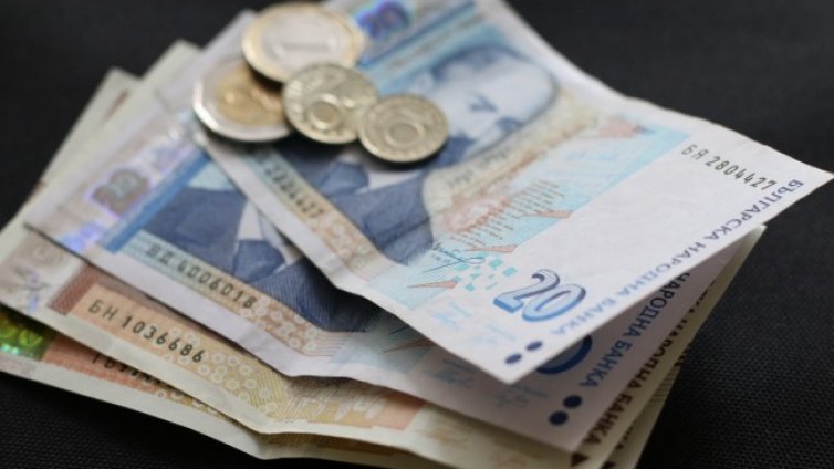 КНСБ предлага минимална заплата от 800 лв.