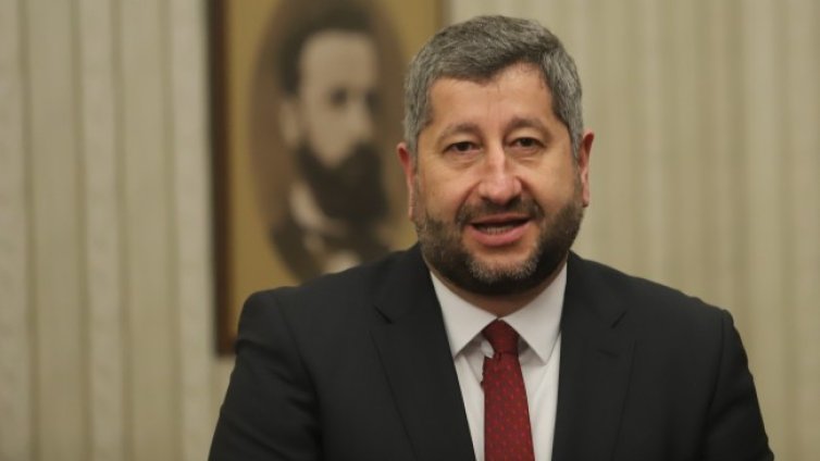 ДБ свиква протест пред президентството заради газовата политика