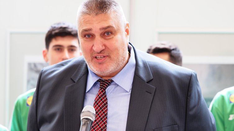 Любо Ганев за европейското: Предпочетохме София, защото има 7500 места повече