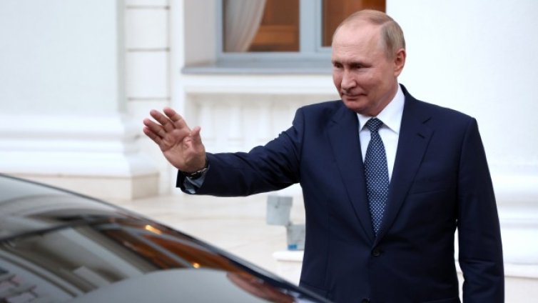 Доверието на руснаците в Путин се повишава - 81,3% го одобряват 
