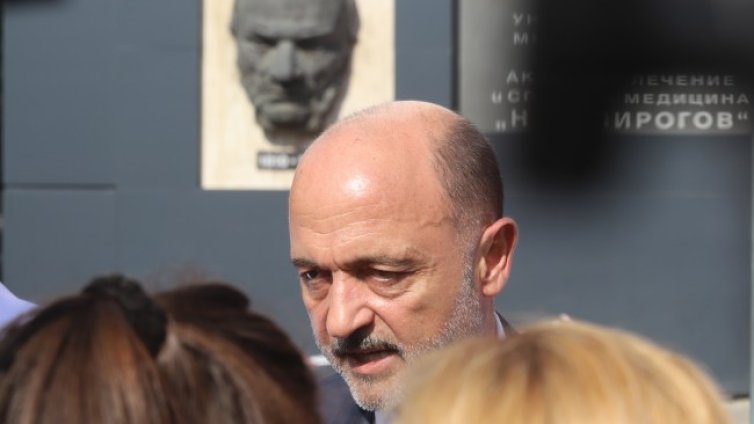 Д-р Меджидиев за сръбските деца: Вече са по-добре