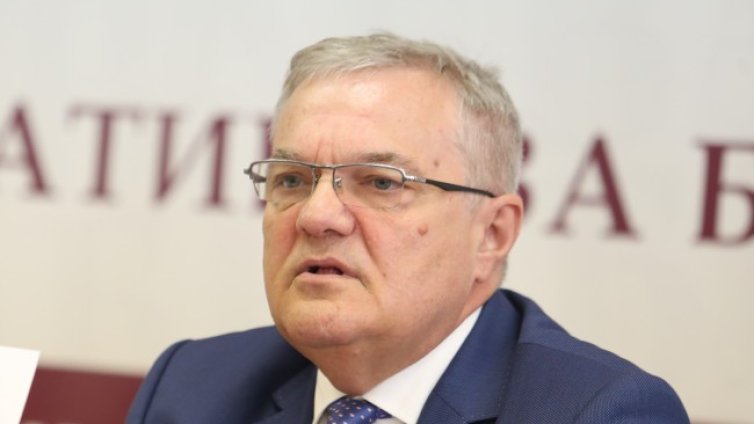 Румен Петков: Министърът не разбира, че не гарантира доставките