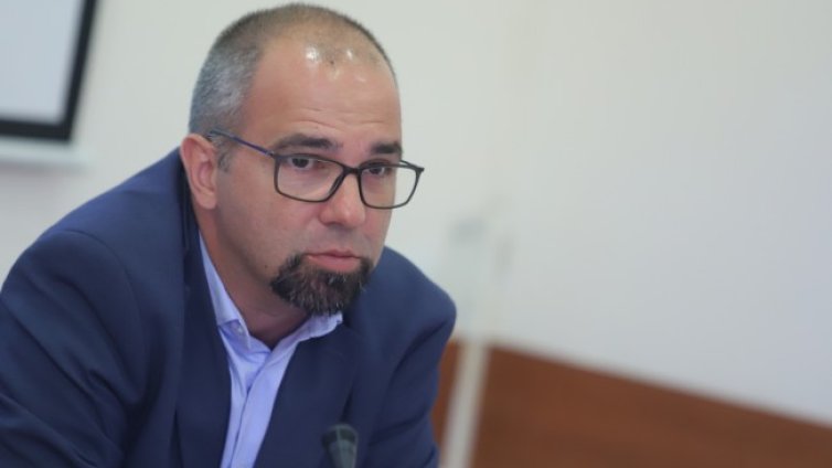 Първан Симеонов: Джобът и геополитиката ще са водещи предизборни теми