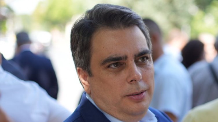 Василев: Смислена е идеята на служебния кабинет за нов заем