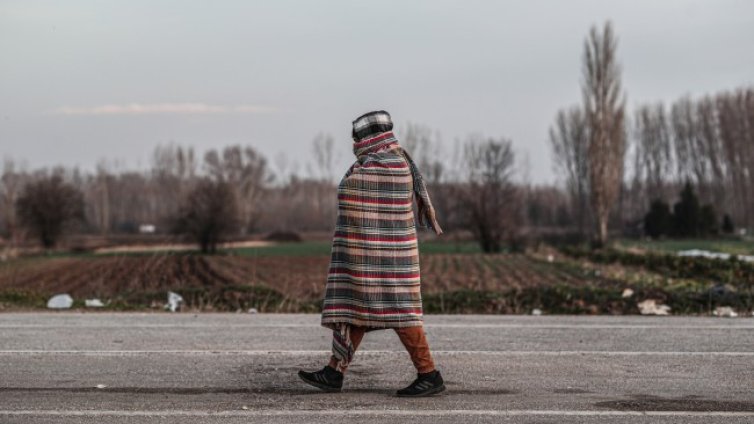 Пробита граница: Хора от МВР покровителстват каналите за нелегални мигранти