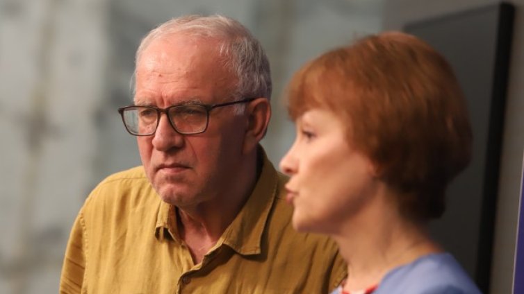 Една партия без нито един човек в листите си, кой ще отговаря за машините при вота?