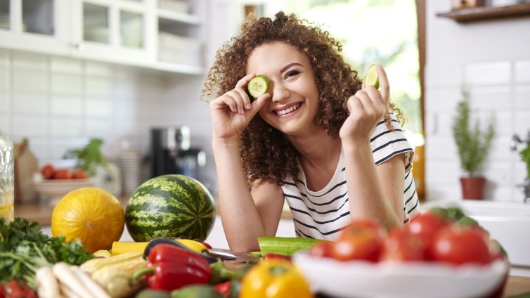 25 храни за добра хидратация в летните жеги