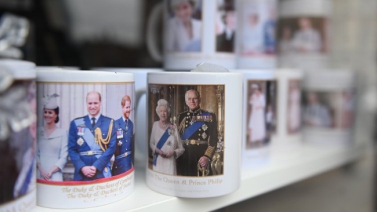 Какви приходи от туризъм носи кралското семейство на Великобритания? 