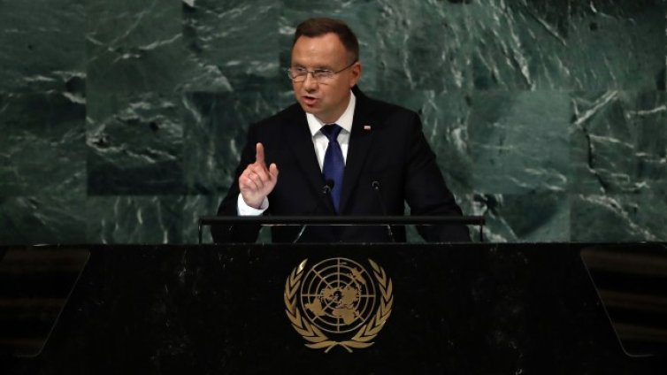 Полша поиска ядрено оръжие от САЩ, но какви са плановете на НАТО в случай на ядрена война? 