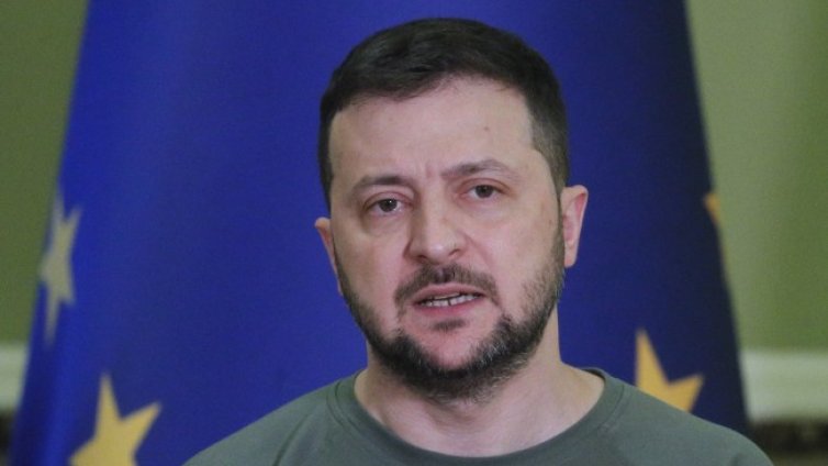 Зеленски: Трябва да спрем руските танкове да стигнат до Варшава или Прага