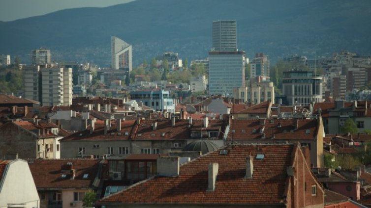 Всички градове губят население, но три все още са магнит за "добър живот"