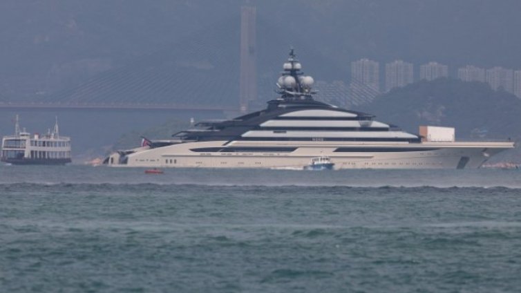 Пазарът на супер яхти прегрява, въпреки идващата рецесия