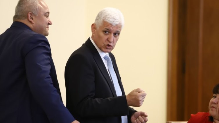 Испански самолети ще охраняват пак въздушното ни пространство