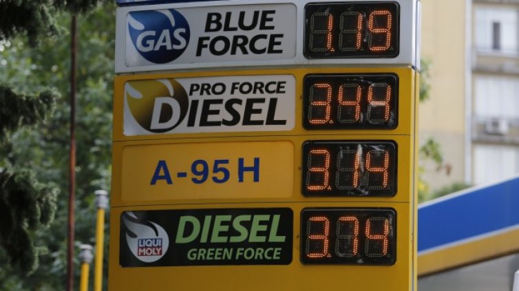 ГЕРБ предлагат нова компенсация за бензина и дизела