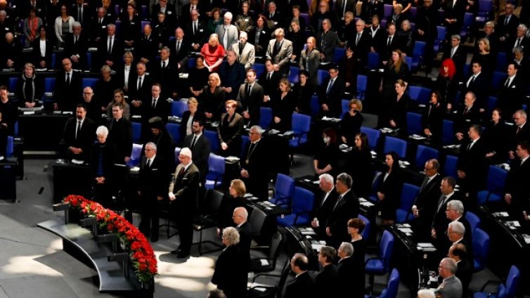 Задържат голяма социална реформа в Германия