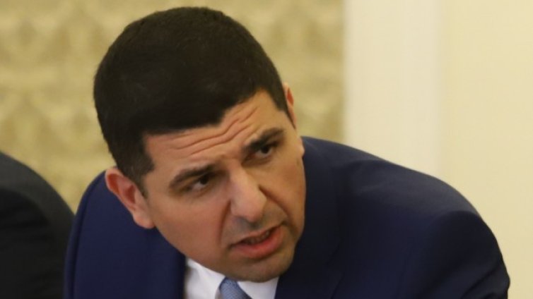 Мирчев: Нинова преди година обясняваше какъв недъг е хартиената бюлетина