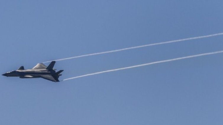 Нов изтребител  - най-големият проект в отбраната в Европа за 100 млрд. евро