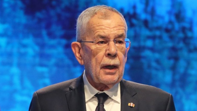 Държавният глава на Австрия: Съжалявам за решението за Шенген