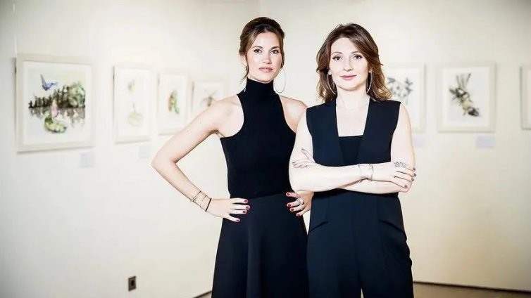 Скандал: Дъщерите на Лавров и агент от КГБ връщат Русия на Венецианското биенале