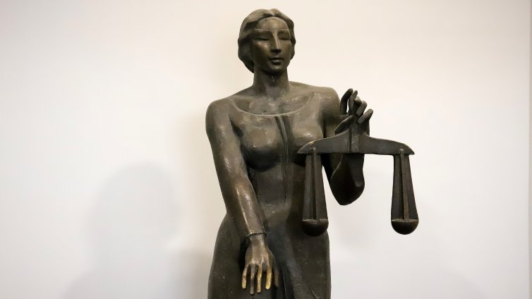 Осъдиха ислямист за смъртоносна стрелба в гей бар