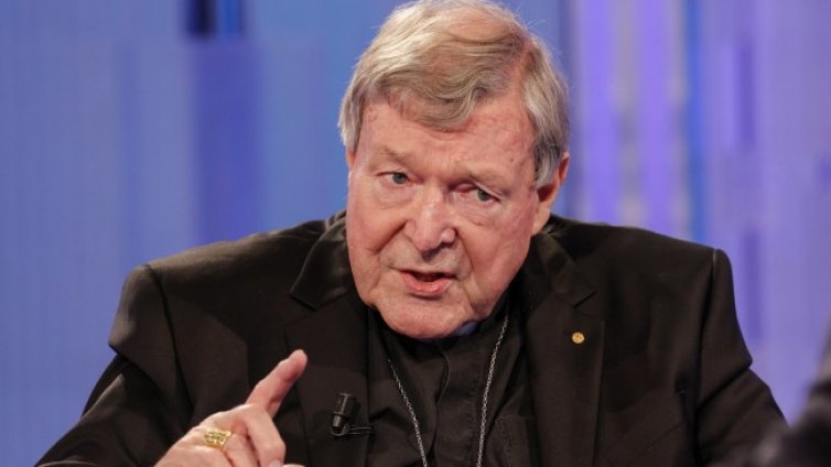 Почина скандалният австралийския кардинал Джордж Пел