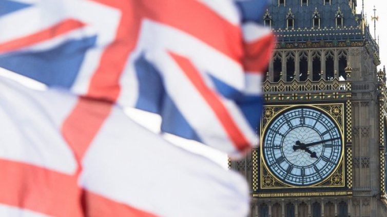 Бърз ръст на заплатите във Великобритания