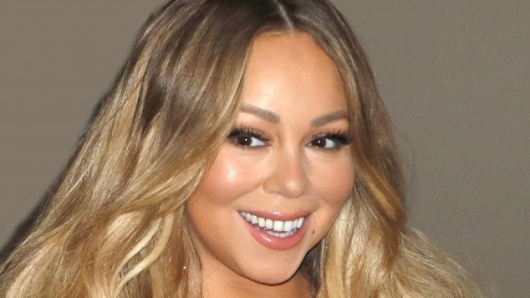 Марая Кери заведе дъщерите си на ски