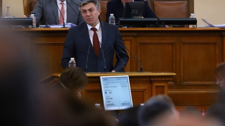 Карадайъ: Изборите са тогава, когато президентът ги насрочи