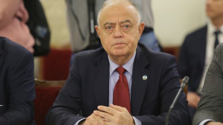 Атанасов: Продължава да буксува българската парламентарна република