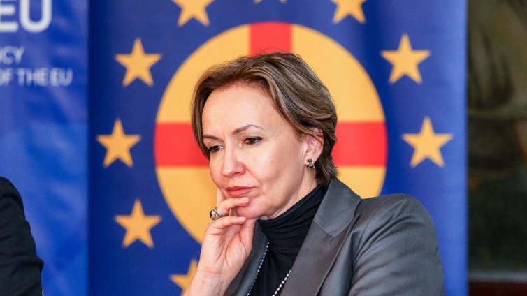 Гергана Паси: Соломон трябва да се извини на Цветанка Ризова