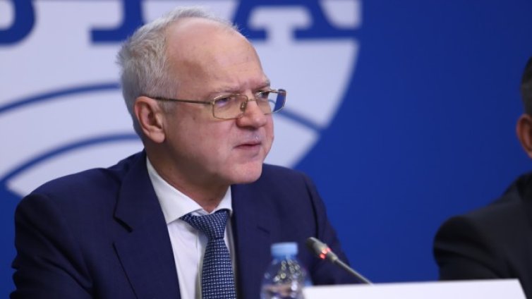 Работодателите оспорват решението за минималната заплата