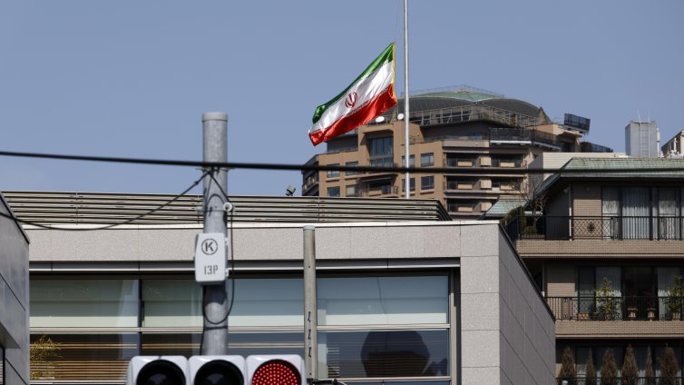 Г-7, ЕС и МААЕ в извънреден режим след ударите срещу Иран