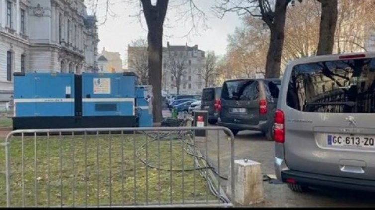 Зелено лицемерие: Зареждат електромобили за министри от ЕС с дизелови генератори 