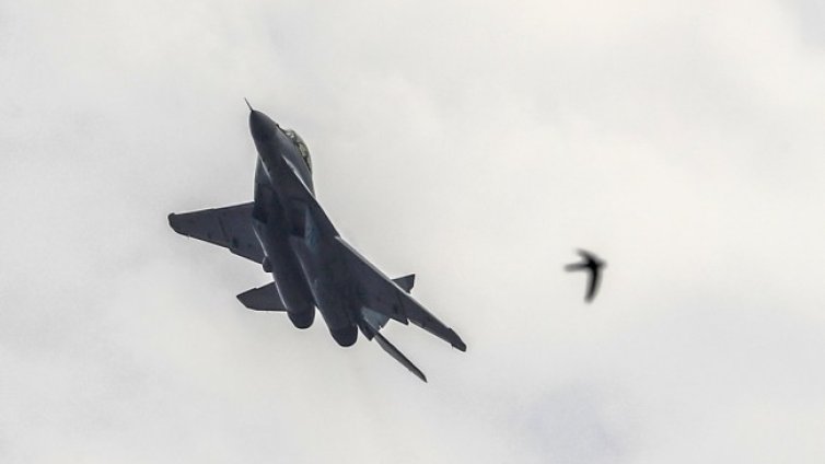 Су-27 на Русия се сблъска с дрон на САЩ над Черно море