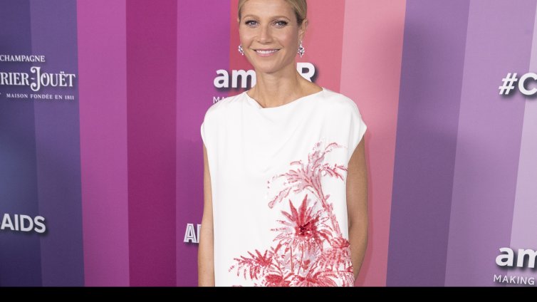 Гуинет Полтроу се оплака - съпругът ѝ мрази Коледа