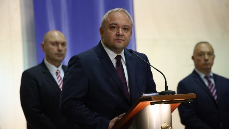 Демерджиев: Не бива призваните да защитават обществото да се обявят за жертви