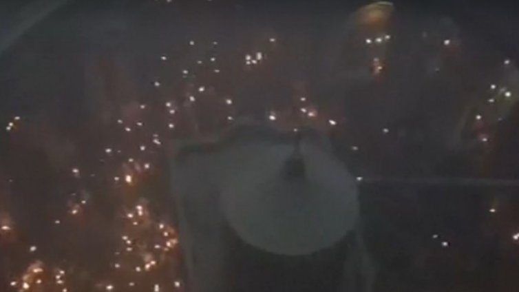 Благодатният огън слезе на Гроба Господен в Йерусалим