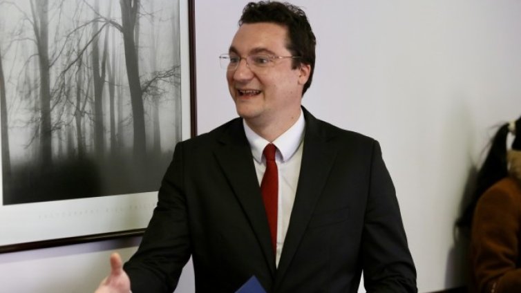 Днес Крум Зарков се явява пред Народното събрание