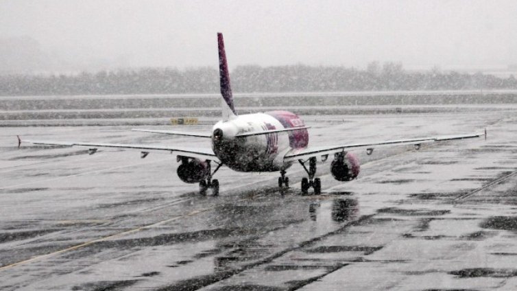 Крахът на Wizz Air: Недоволни пътници, преуморени пилоти и алчни шефове 