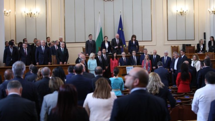 Световните медии за новото правителство в България