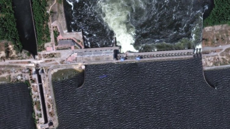 "Каховка" вече не може да осигурява вода за АЕЦ "Запорожие" 