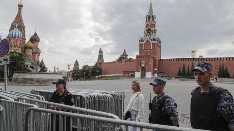 Българи в Москва: Част от войниците на "Вагнер" не знаели къде отиват
