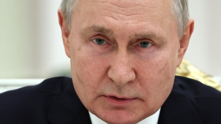 Вътрешният кръг на Путин е все по-тесен, но кой влиза в него? 
