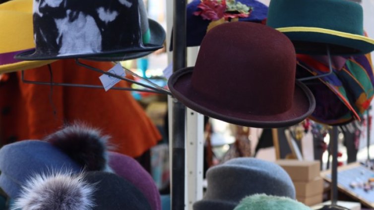 Дизайнер посочи дрехите, които състаряват жените