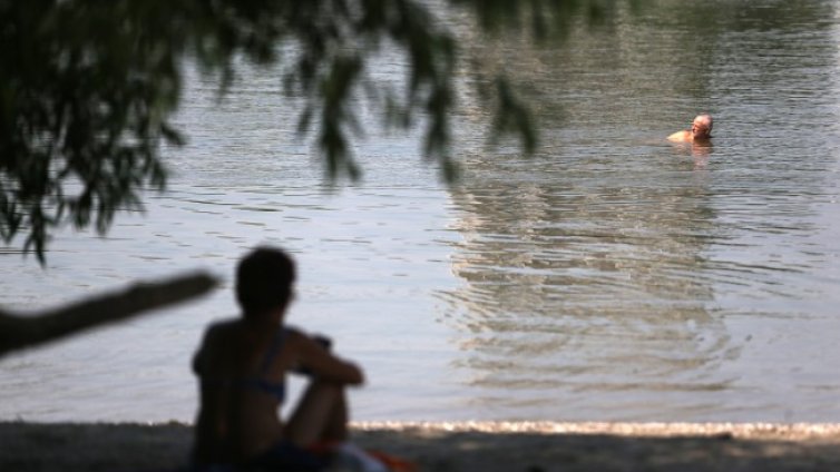 Сърбия е в сила червен код заради жегите