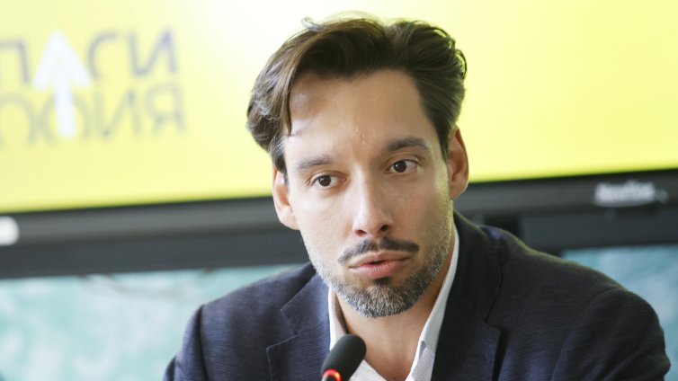 Бонев предупреждава: Подготвя се нечиста сделка с "Топлофикация"